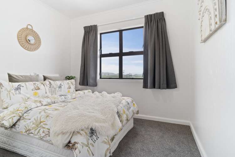 239 Pukehina Beach Road Pukehina_21