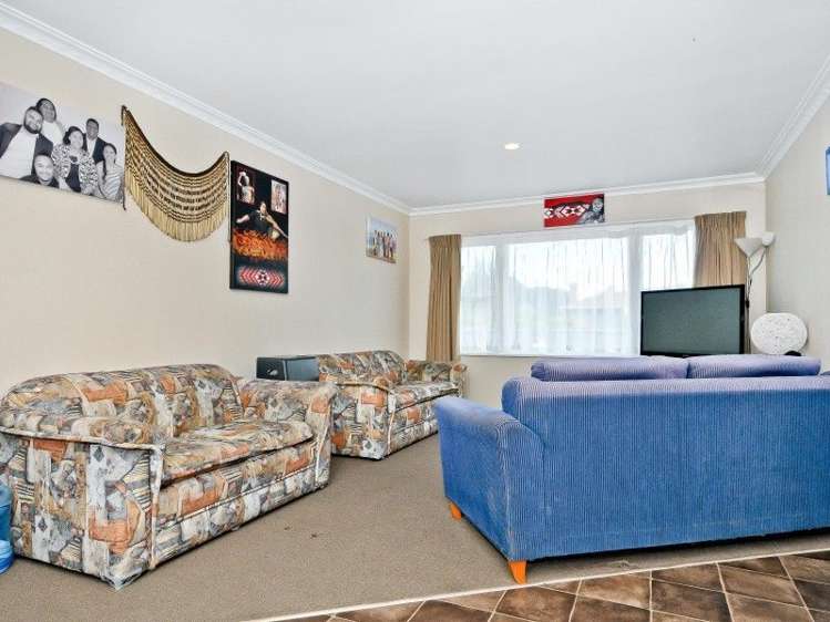 2 Snead Place Hamilton East_13