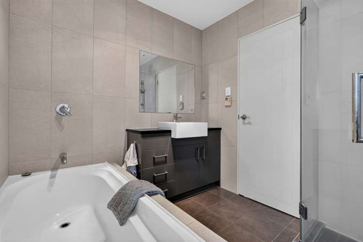 8 Ranchod Terrace Pukekohe_16