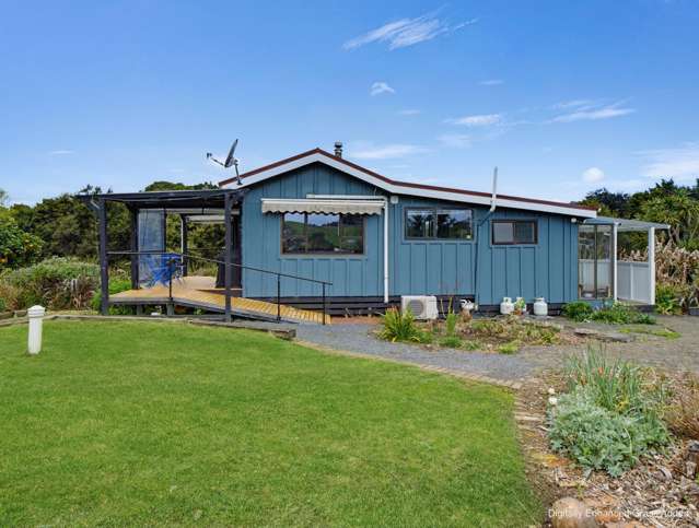 A Cosy Home with a Garden to Love