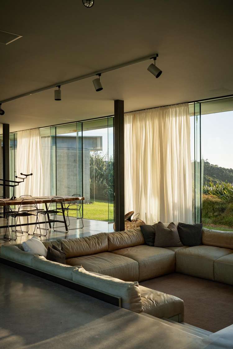 82 Delamore Drive Oneroa_10