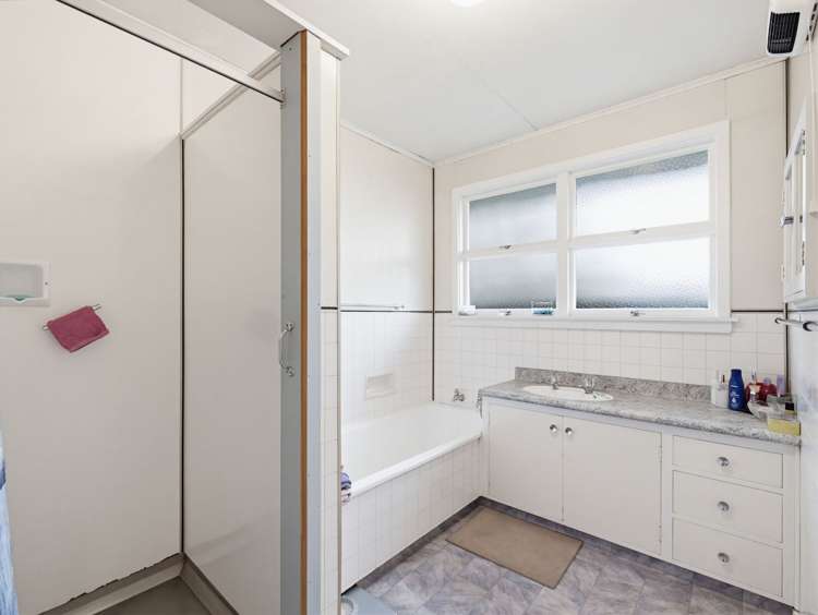 64 Creek Road Allenton_19