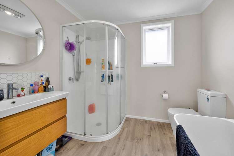 2 Albert Street Hawera_8