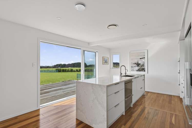 29 Matarikoriko Road Waitara_6