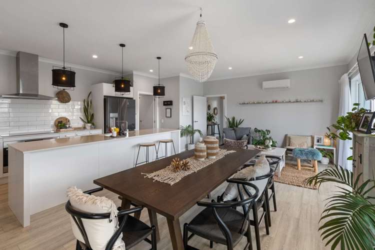 14 Awatira Drive Papamoa_7