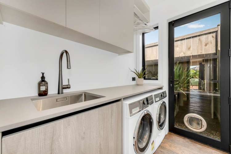 5a Waterford Way Beachlands_18