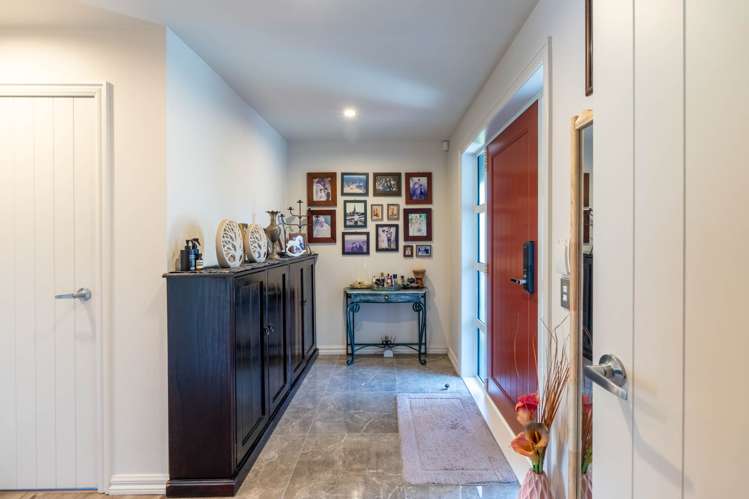8 Wisteria Way Mairangi Bay_29