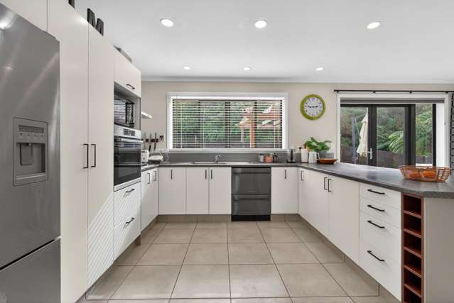 12 Meadowbank Drive Belmont_3