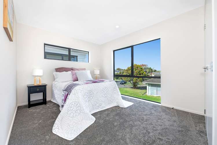23b Studfall Street Pakuranga Heights_9