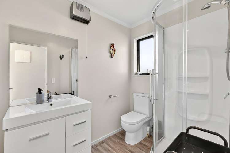98 Riverview Road Queensberry_17