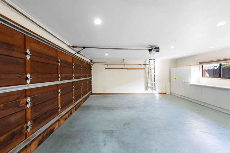 2/6 Eastern Beach Road Eastern Beach_29