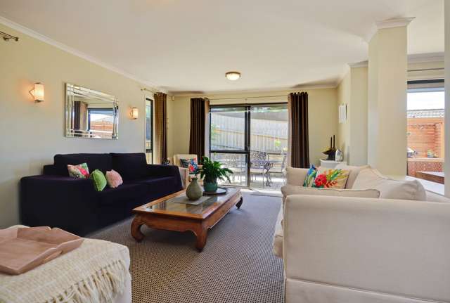 41 Rivervale Grove Stanmore Bay_2