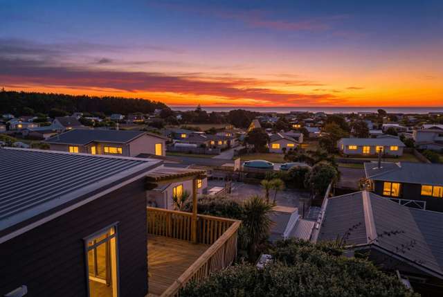 6 Arataki Grove Waitarere Beach_2