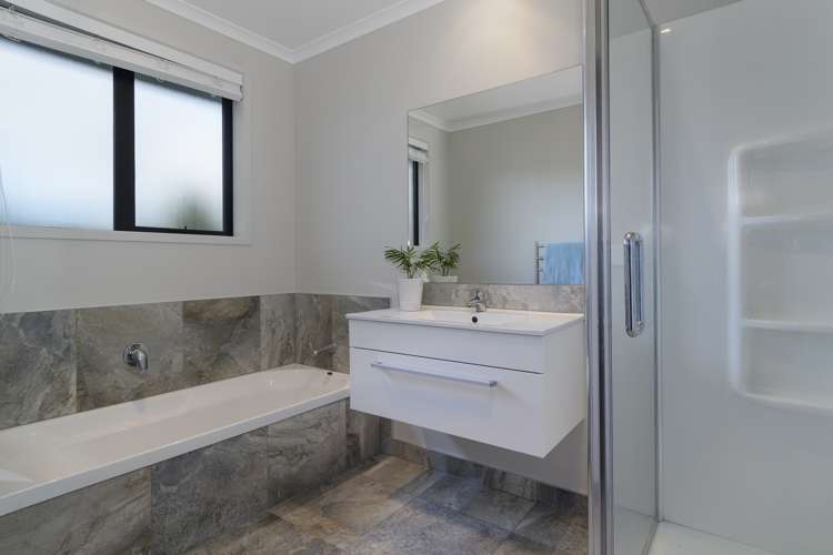 1 Matariki View Welcome Bay_16