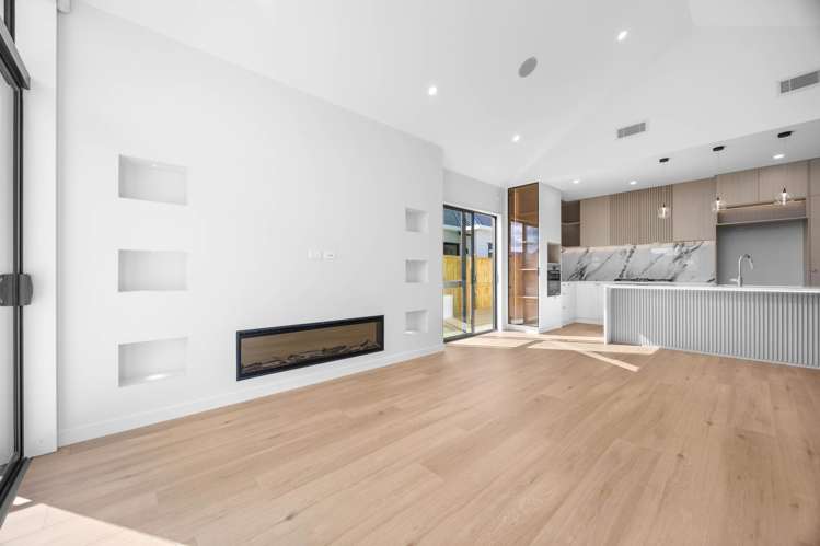 16 Tuwai Crescent Opaheke_2