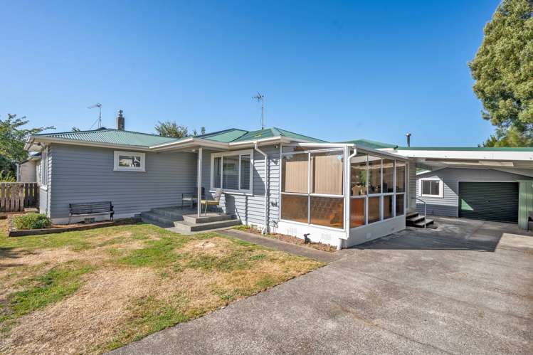 2 Card Crescent Featherston_22