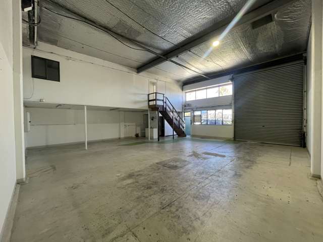 8/38 Parkway Drive Albany_3