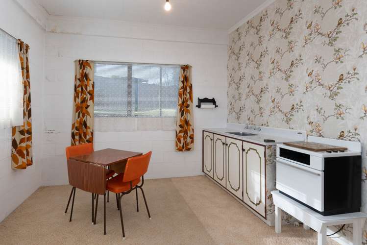 24 Hinerau Grove Waipahihi_12