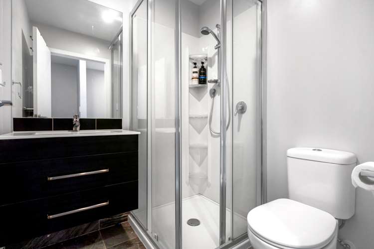 27 Tokai Place Glen Eden_10