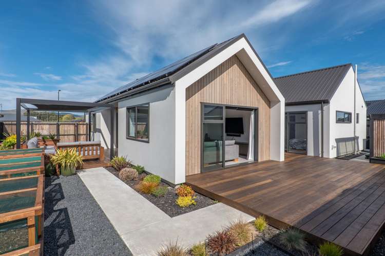 19 Guinevere Drive Lincoln_22