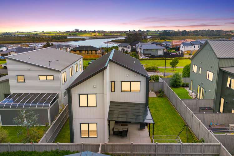 5 Parkmore Drive Rosehill_1