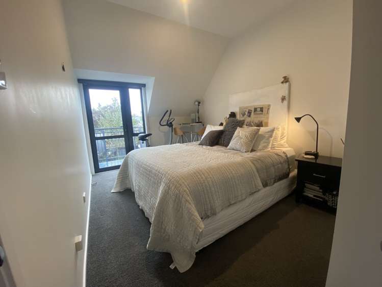 13/27 Cornwall Street Saint Albans_6