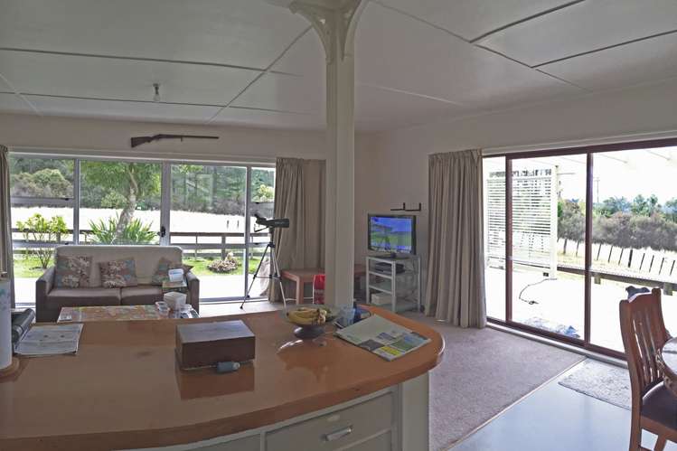 3007 Tauwhareparae Road Tolaga Bay_5
