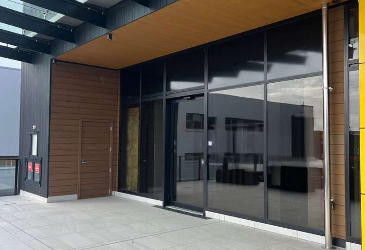 231 Archers Road Wairau Valley_1