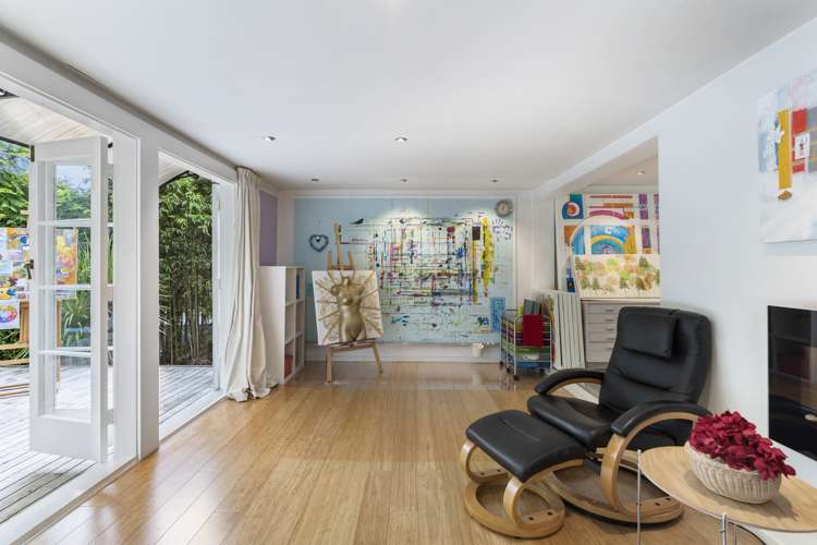 16 Coroglen Avenue Birkenhead_32