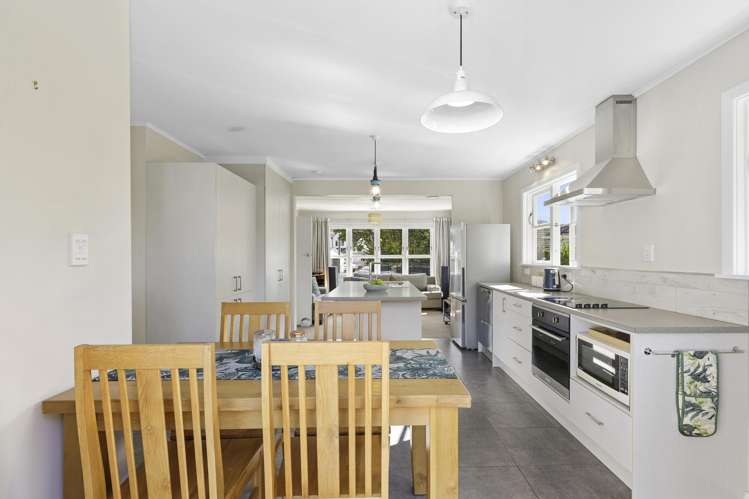 9 Huia Grove Elderslea_9