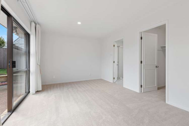 73 Mirrabooka Avenue Botany Downs_14