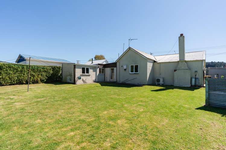 83 Main Road Fairfield_21