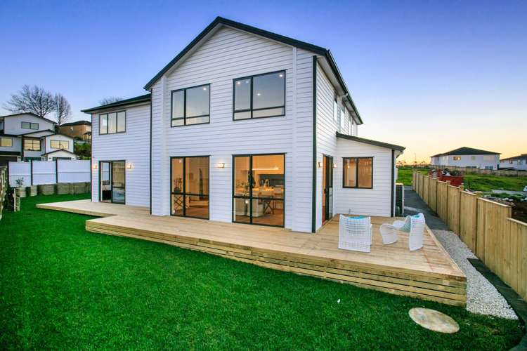 7 Lagonda Rise Oteha_23