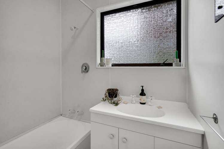 80 South Road Blagdon_21