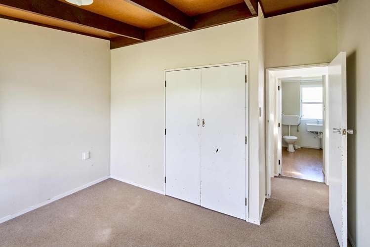 7/3 Bouverie Street Petone_17