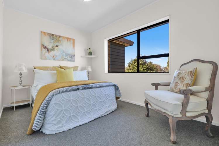 9 Cambric Place Botany Downs_20