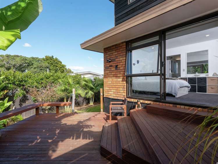 53a Uxbridge Road Mellons Bay_10