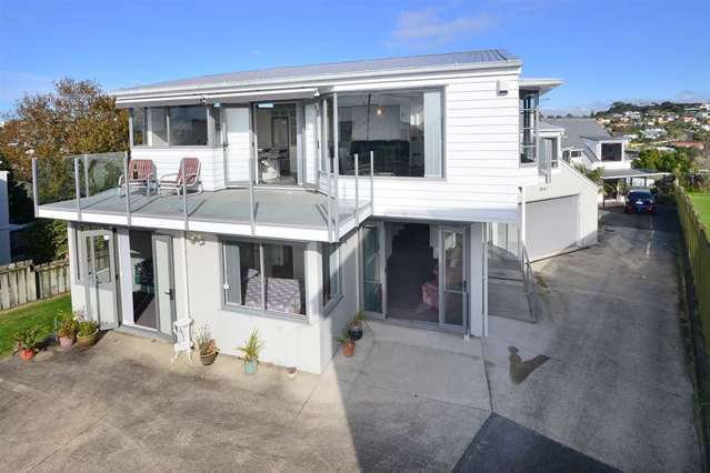 19 Joydon Place Stanmore Bay_3