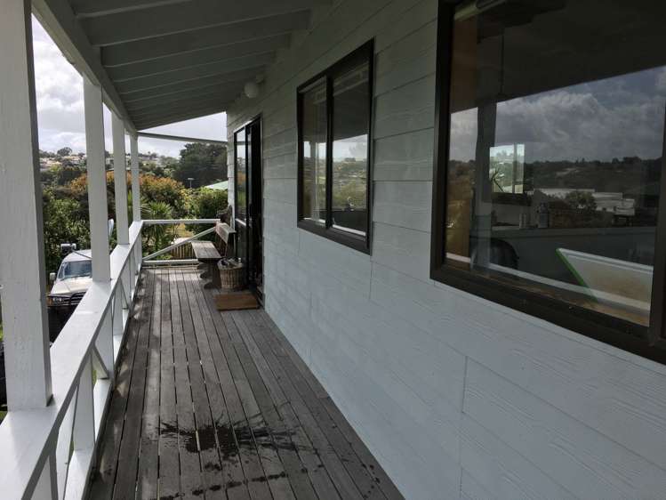 29 Kauri Road Stanmore Bay_13