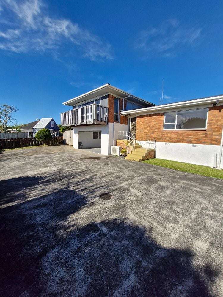 580 Massey Road_0