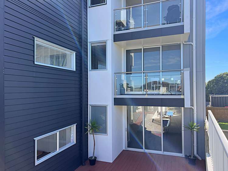 104/356OT/307 - 309 Harbour Road Ohope_13