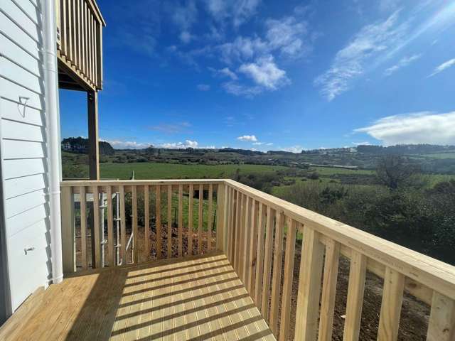 Brand New Family Home with Amazing Views!