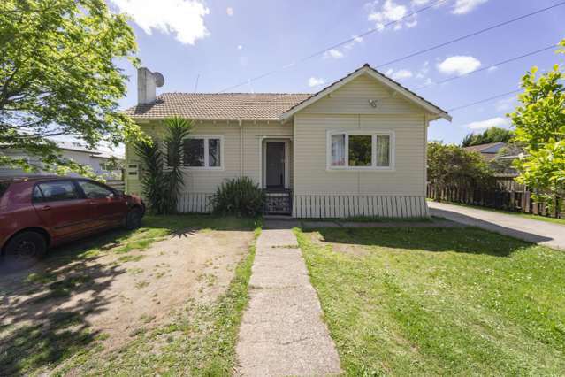 Charming 3-Bedroom Home in Hamilton East