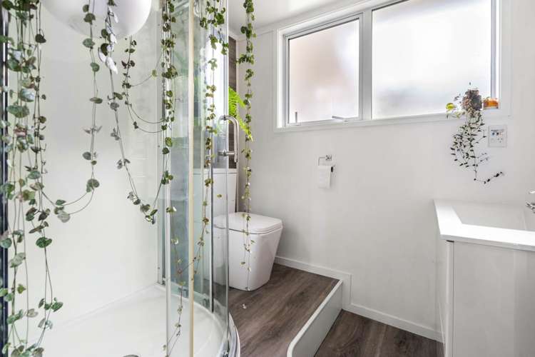 26a Clayburn Road Glen Eden_18