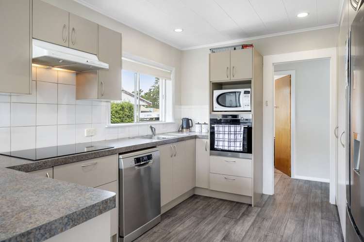 3 Knowles Crescent Ranfurly_9