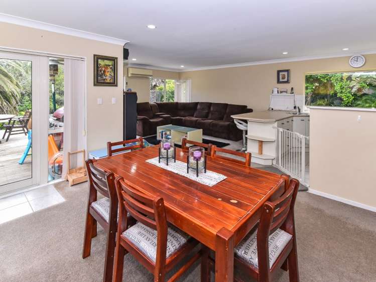 29 Silkwood Grove Totara Heights_22