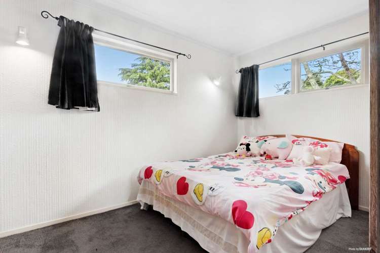 82 Lawrence Crescent Hillpark_5