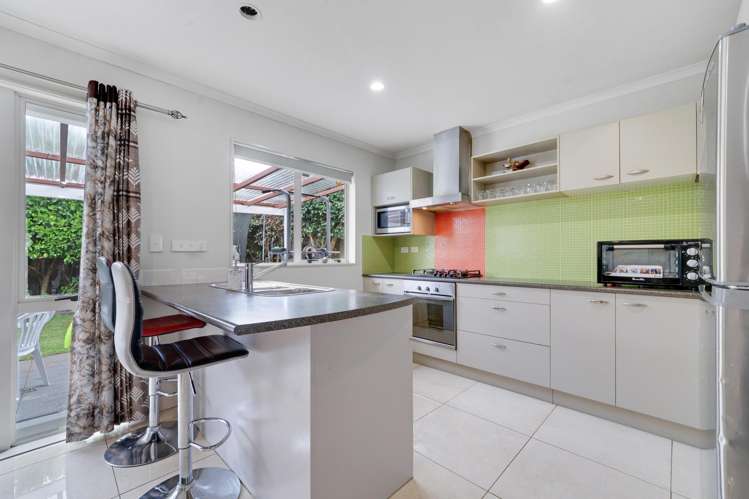 2 Ritchie Crescent Takanini_10