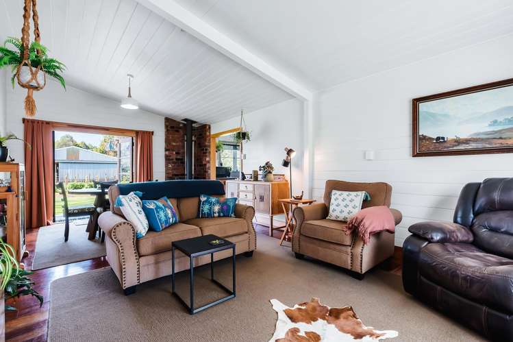 137 Otapouri Road Owhango_4