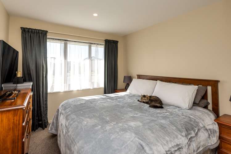 8 Winfield Drive Wigram_11